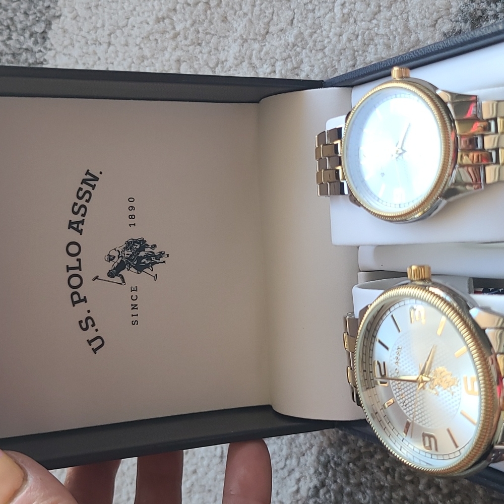 POLO ASSN WATCH couple watches for her and him.